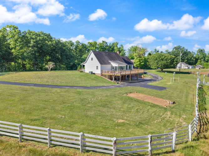 Listing Image 73