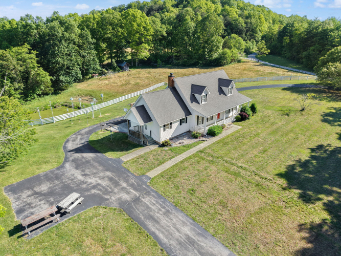 Listing Image 79
