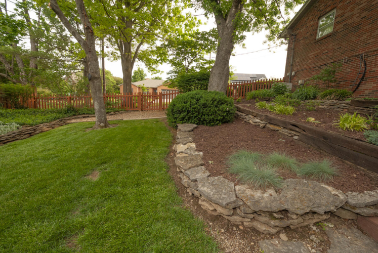 Listing Image 66