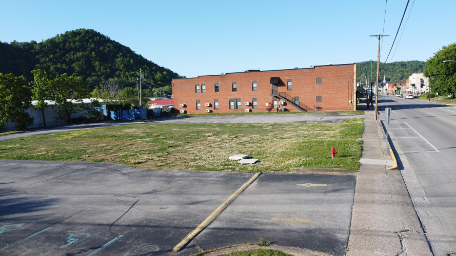Listing Image 14