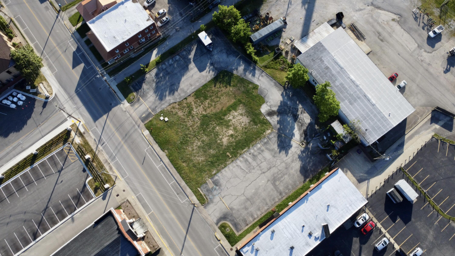 Listing Image 19