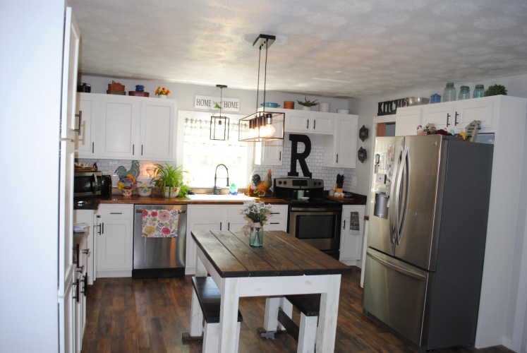 Listing Image 14