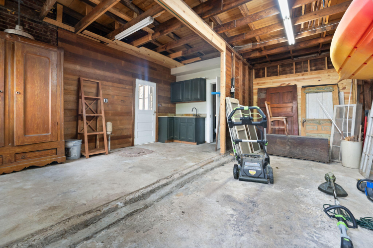 Listing Image 113
