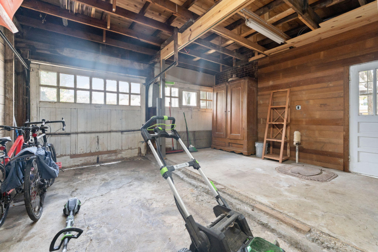 Listing Image 114