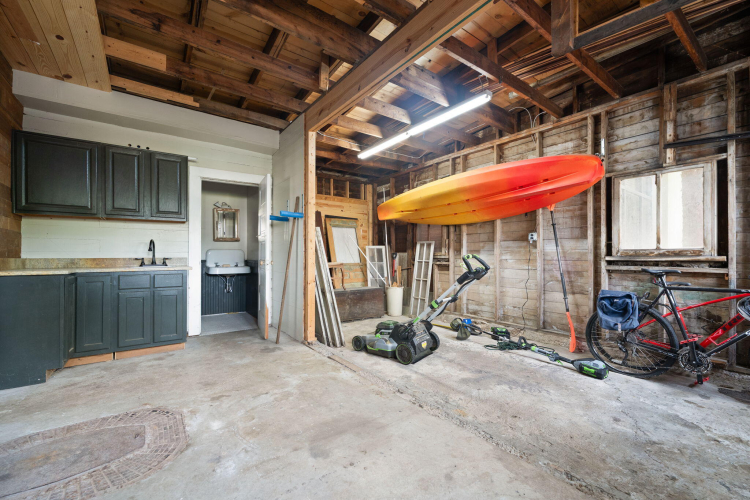 Listing Image 115