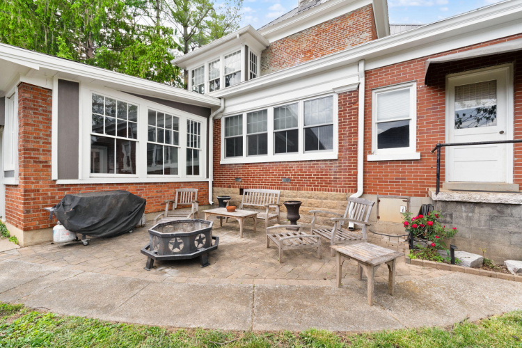 Listing Image 16