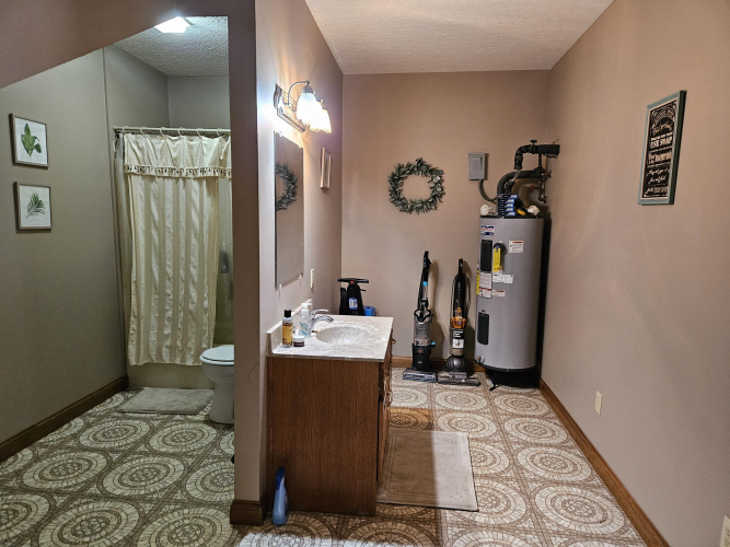 Listing Image 68