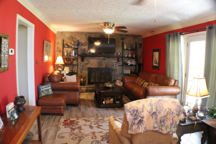 Listing Image 21