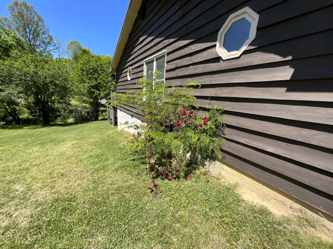 Listing Image 91