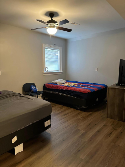 Listing Image 53