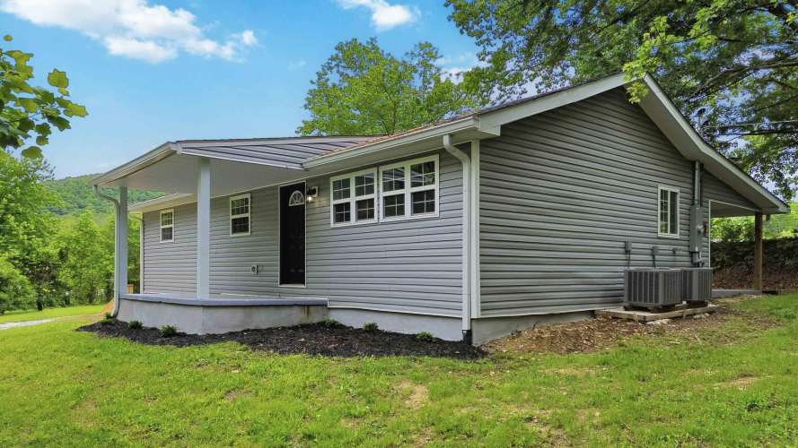 Listing Image 17