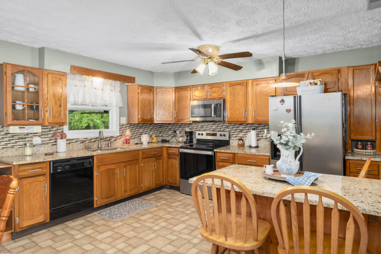 Listing Image 21