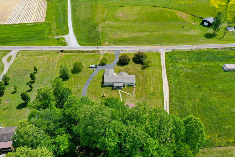 Listing Image 38