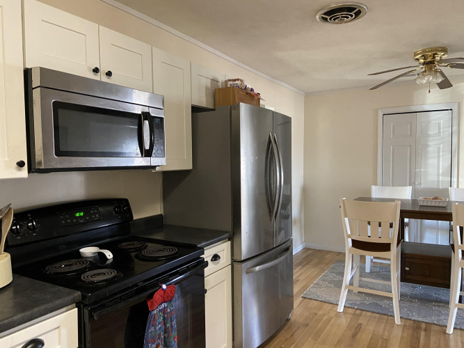 Listing Image 20