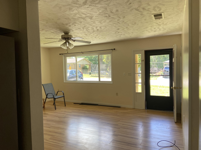 Listing Image 54