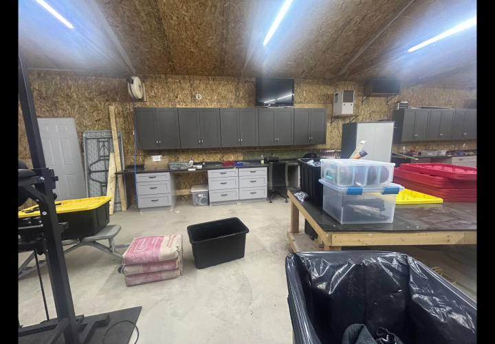 Listing Image 38