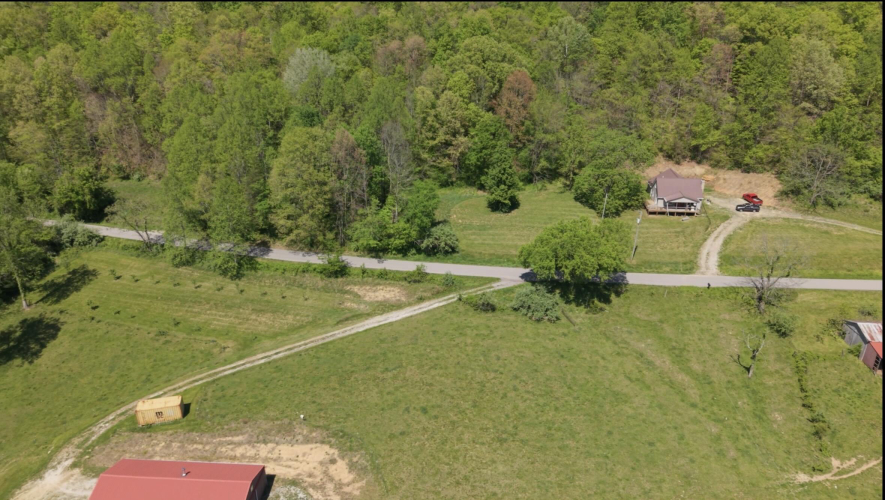 Listing Image 6