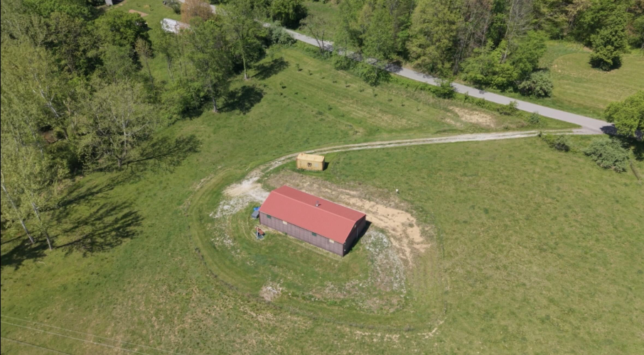 Listing Image 7