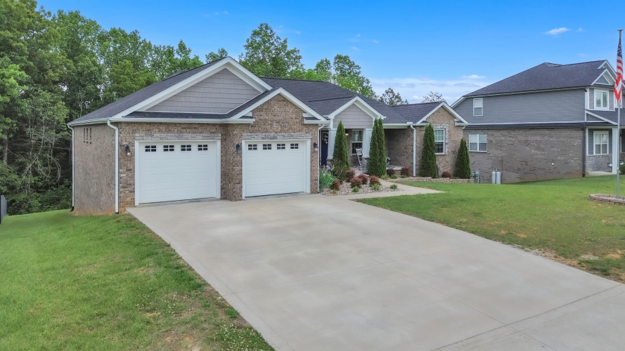Listing Image 56