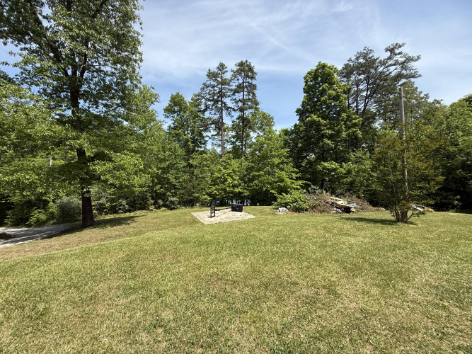 Listing Image 45