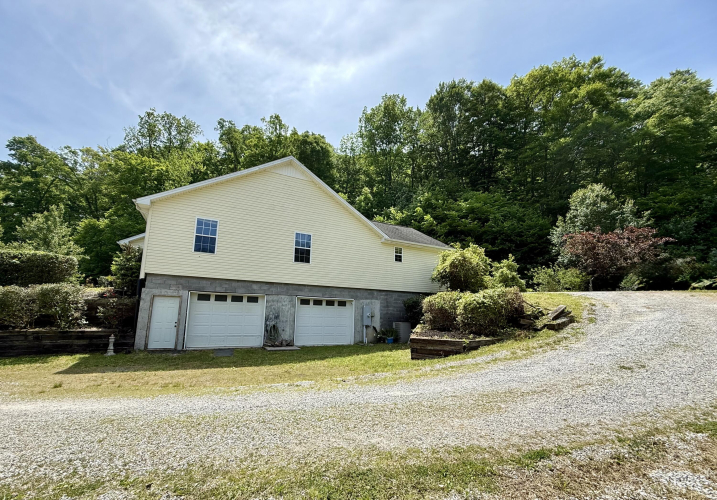 Listing Image 48