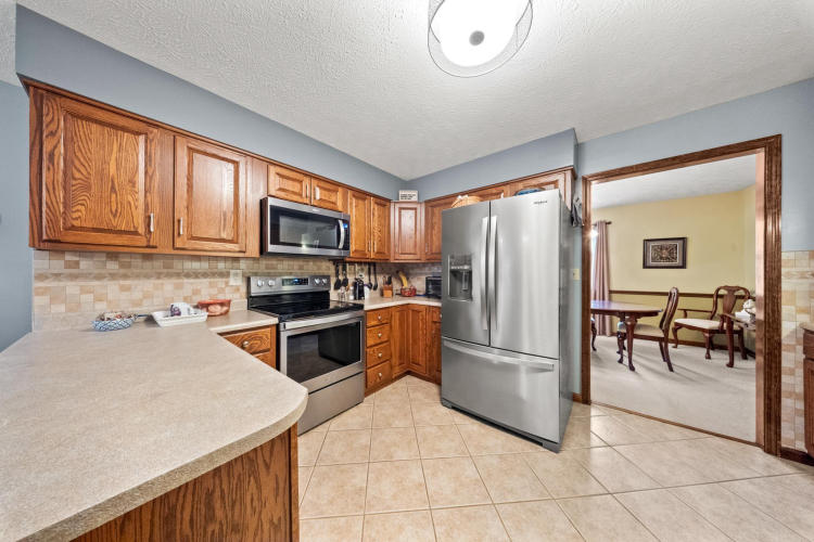Listing Image 13