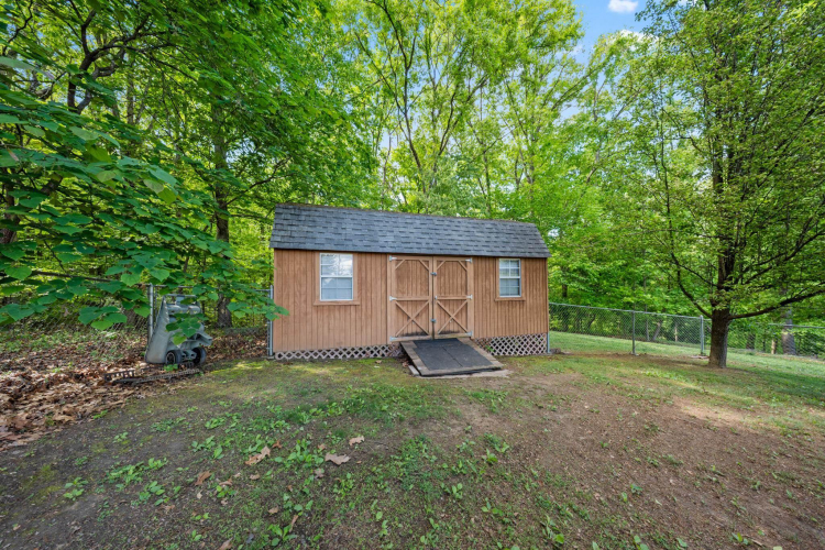 Listing Image 31