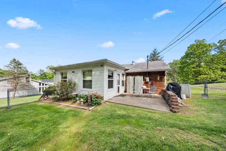 Listing Image 33