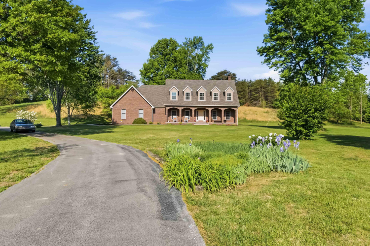 Listing Image 56
