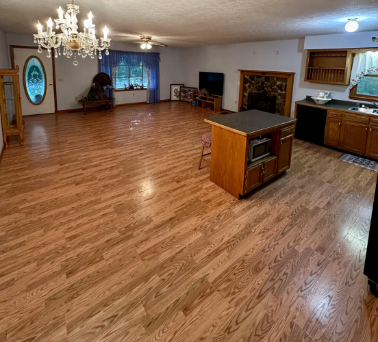 Listing Image 20