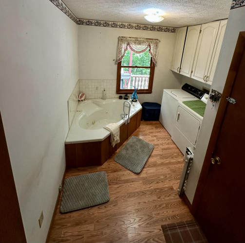Listing Image 31