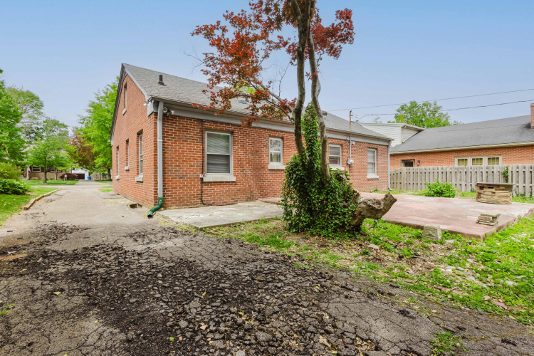 Listing Image 65