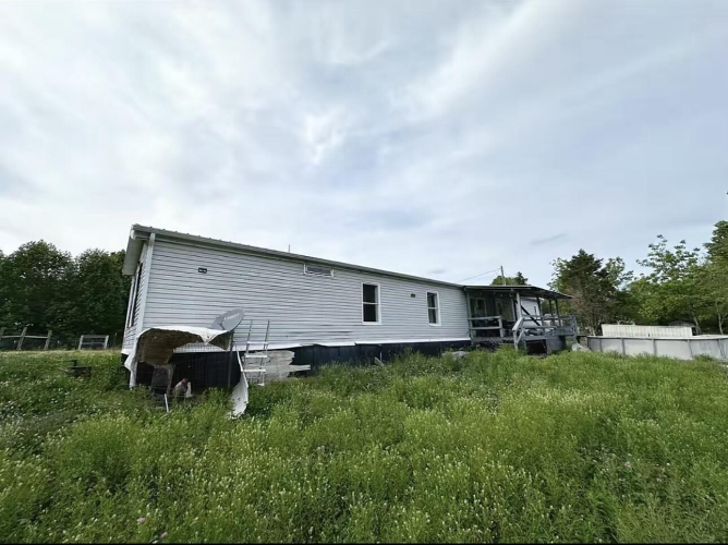Listing Image 18