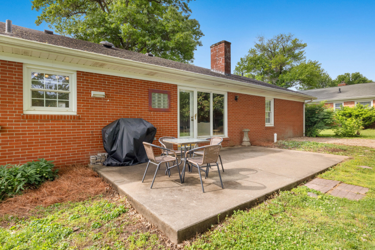 Listing Image 25