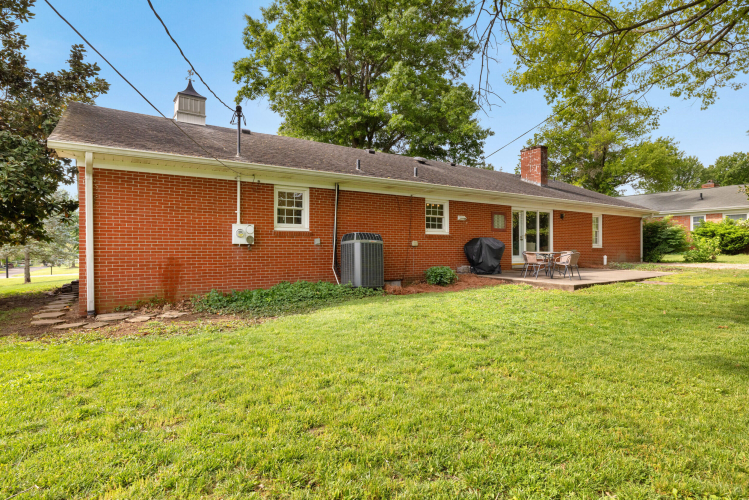 Listing Image 28