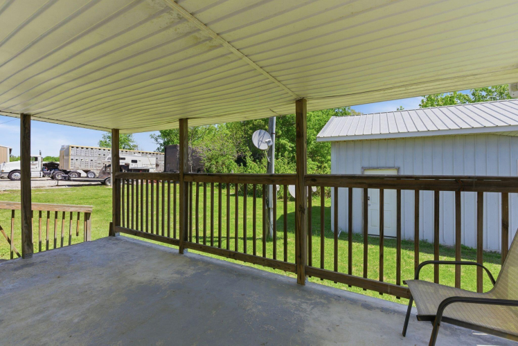 Listing Image 11