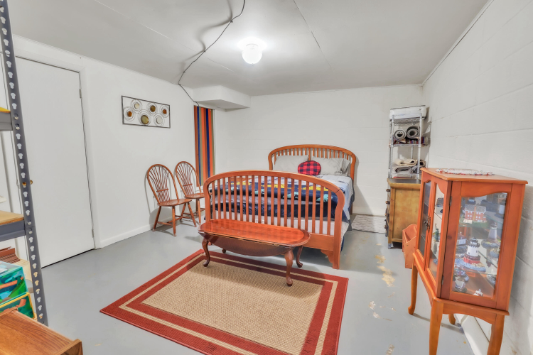 Listing Image 41