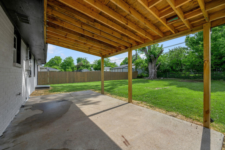 Listing Image 43