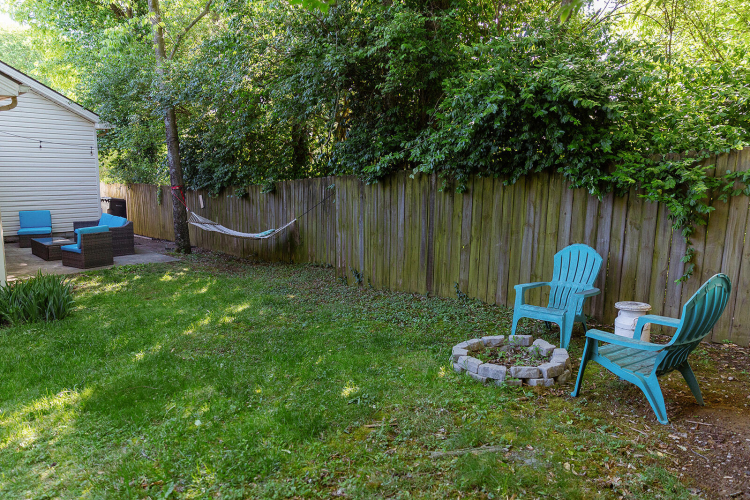 Listing Image 16