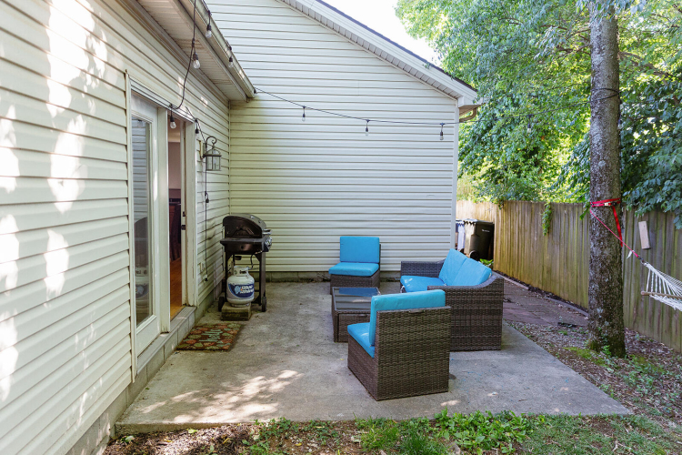 Listing Image 17