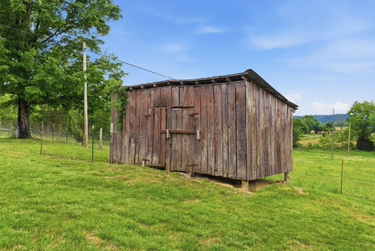 Listing Image 53