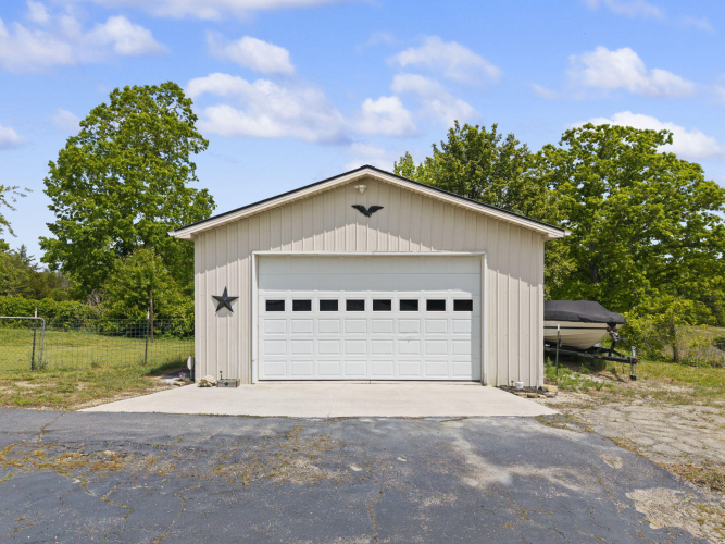 Listing Image 63