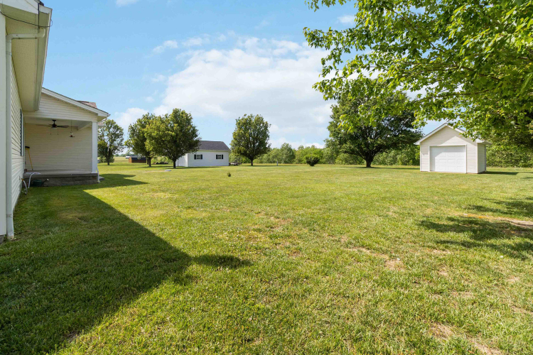 Listing Image 33
