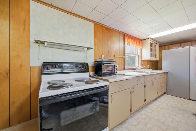 Listing Image 64