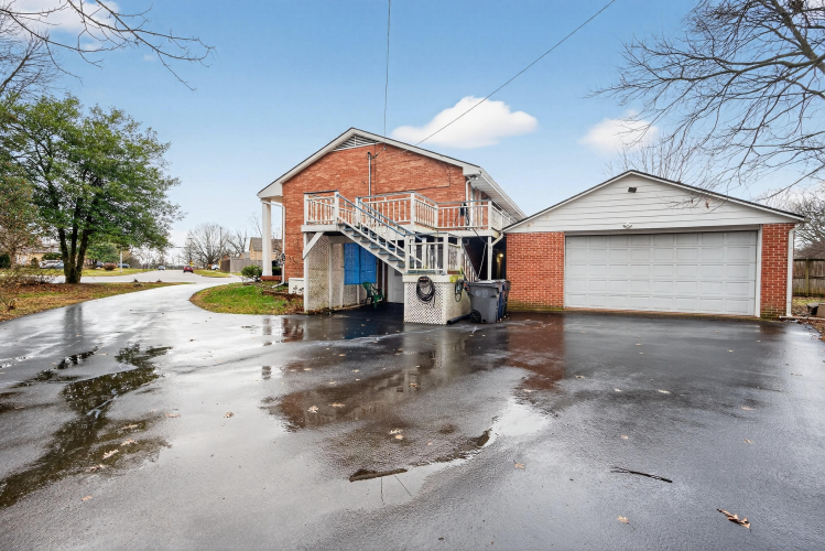 Listing Image 37