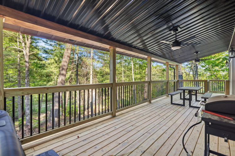 Listing Image 8