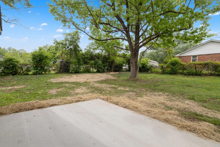 Listing Image 23