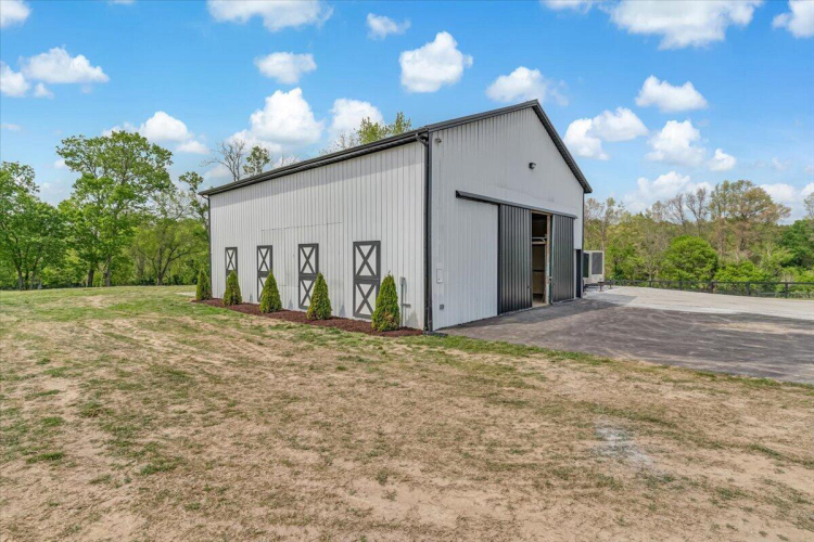 Listing Image 55