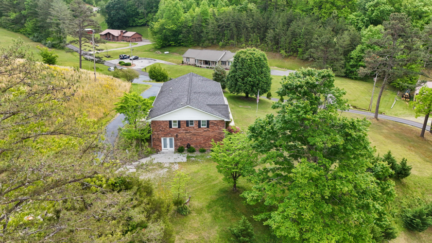 Listing Image 50
