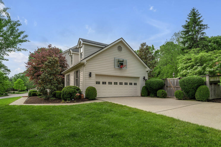 Listing Image 50